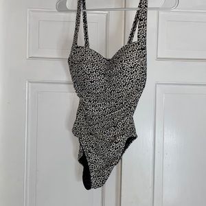 Women’s one piece swimsuit